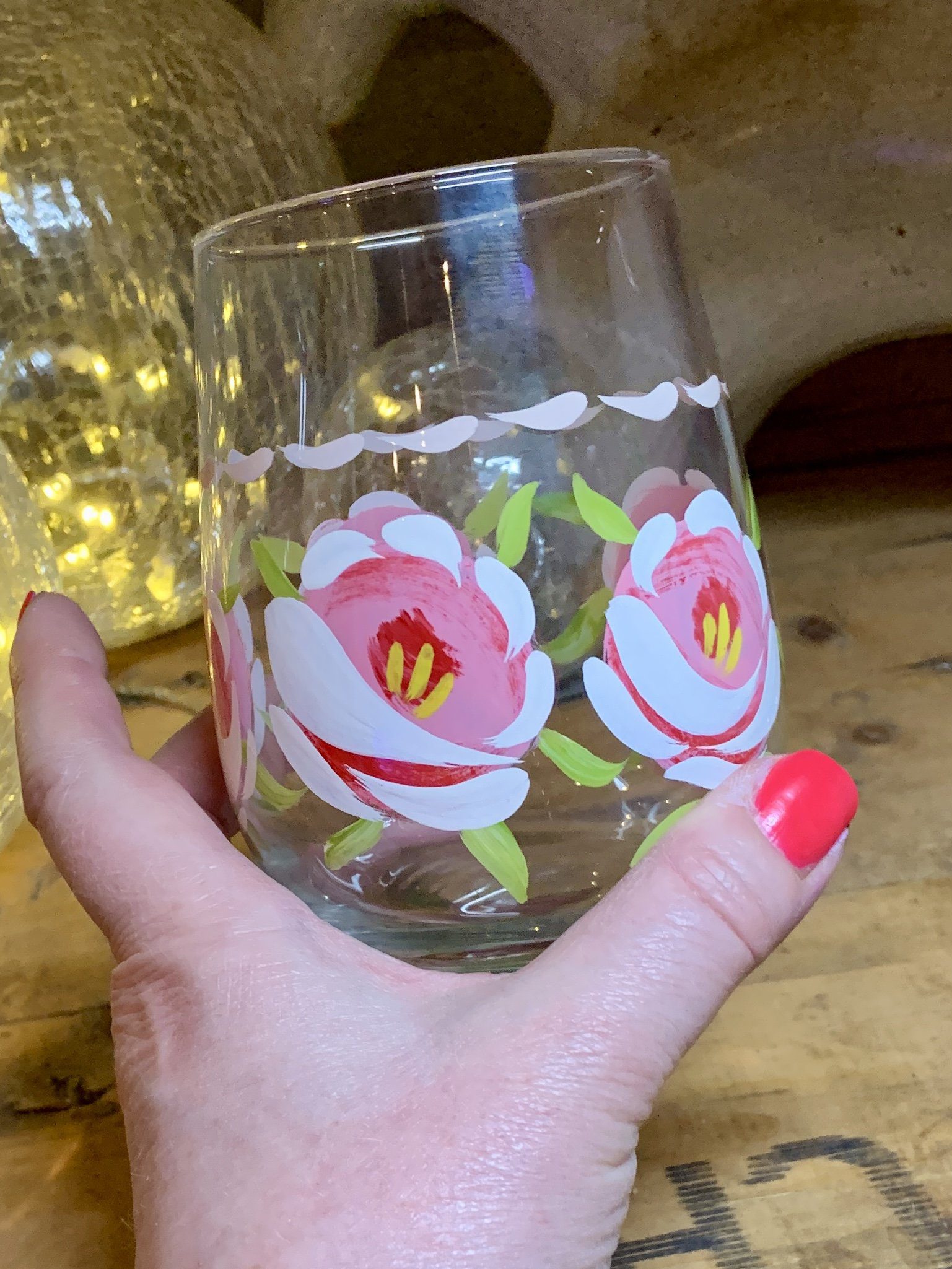 white canal roses stemless wine glass